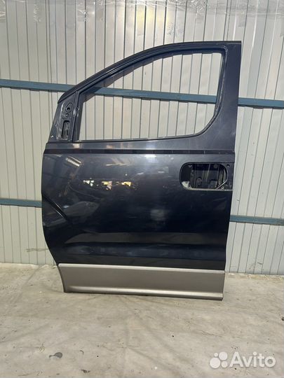 Дверь передняя левая Hyundai H1/Grand Starex