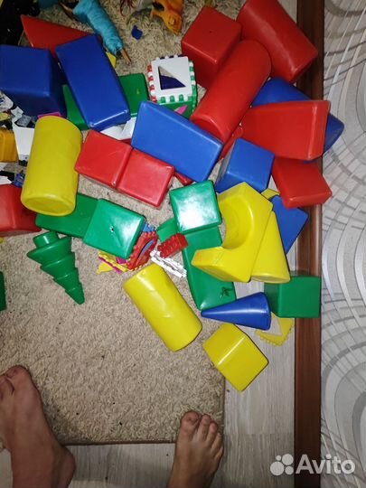 Игрушки / lego / металлические конструкторы