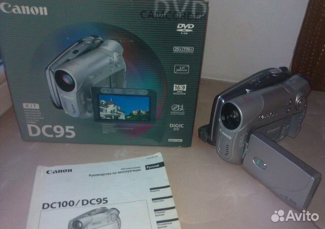 Видеокамера Canon DC95