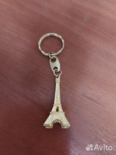 Брелок Эйфелева башня