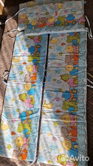 Бортики в детскую кроватку