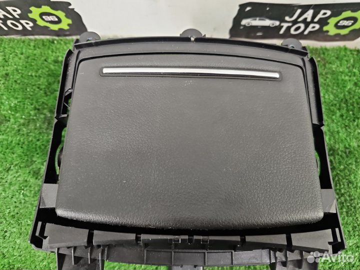 Подстаканник Audi A6 C7 2.0 cdnb 2013