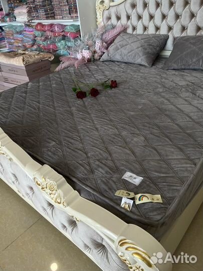 Наматрасник стеганный велюр