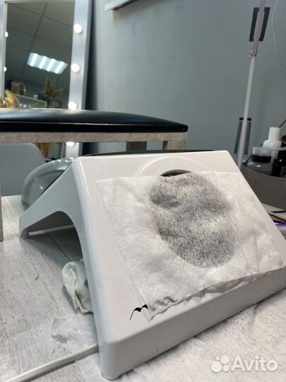 Вытяжка / пылесос для маникюра MAX