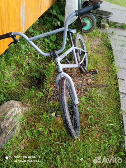 Трюковой велосипед bmx