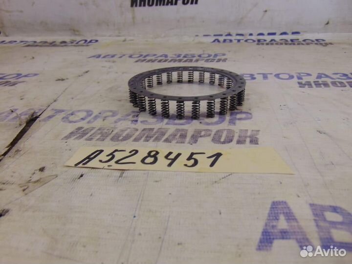 Пружина возвратная для Hyundai Solaris 1 2010-201