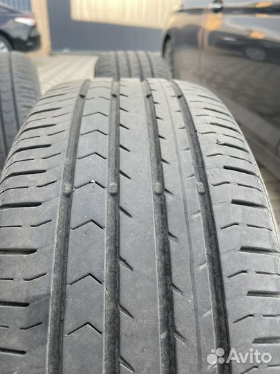 Continental ContiPremiumContact 5 215/55 R17 94V