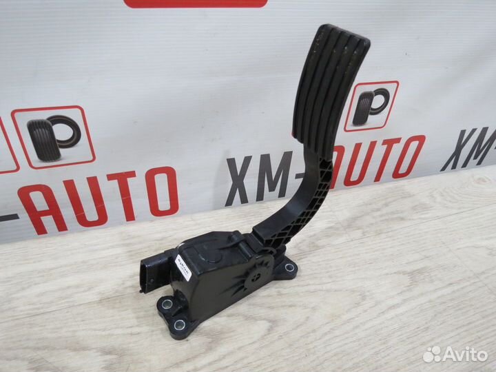 Педаль газа LADA Vesta