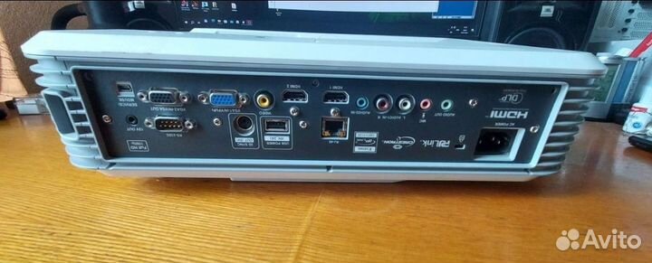 Проектор Optoma EH320UST