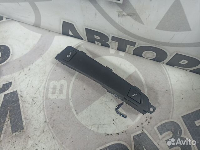 Кнопка центральной консоли BMW F10