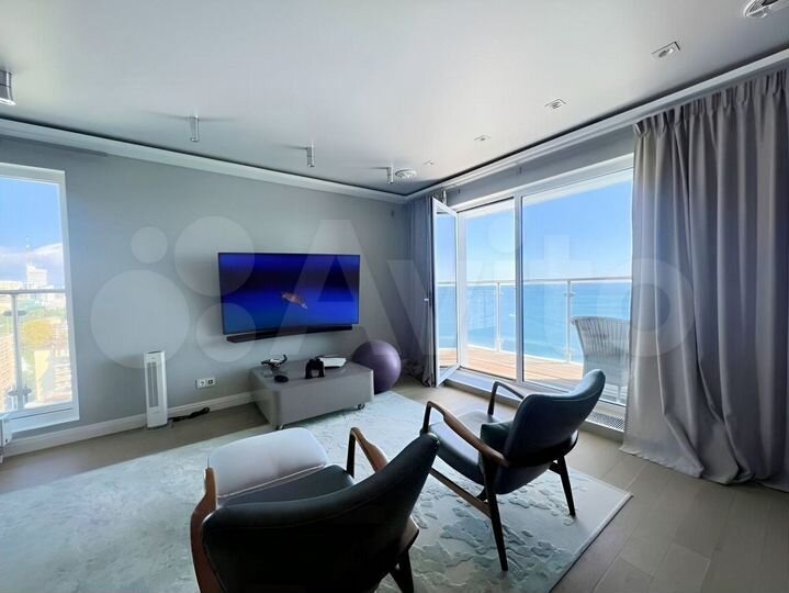 3-к. квартира, 110,8 м², 12/25 эт.