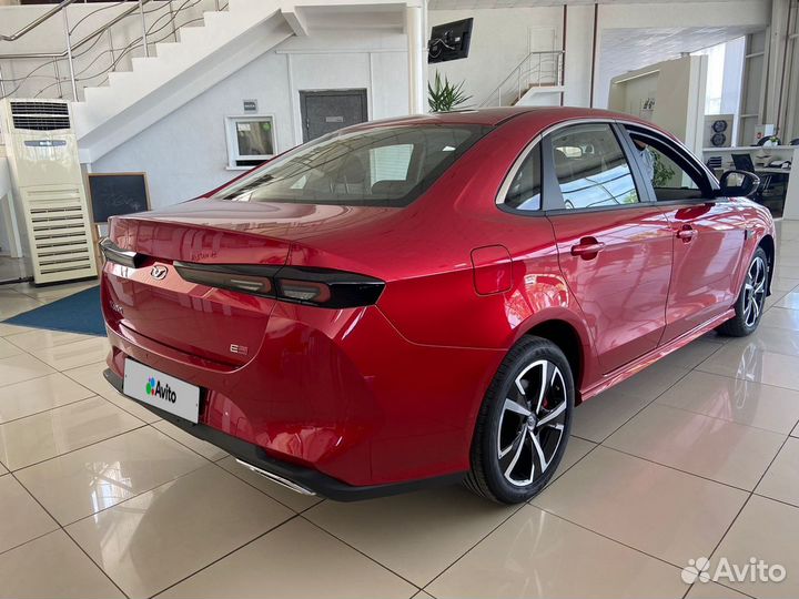 Kaiyi E5 1.5 CVT, 2023