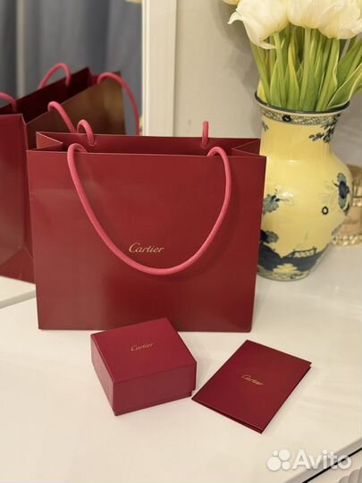 Серьги Cartier Love