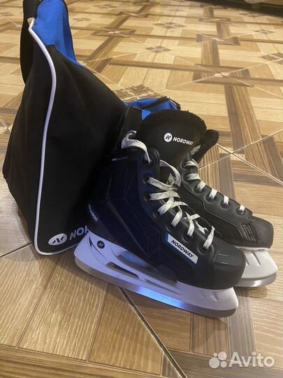 Коньки детские 35 р