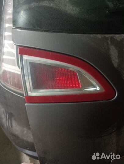 Задние фонари внутренние renault scenic3