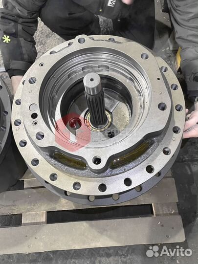 Редуктор хода Volvo EC300DLR 14599921