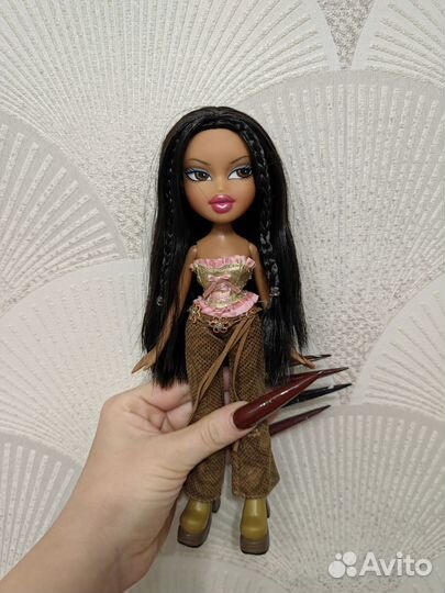 Кукла Bratz Kiana
