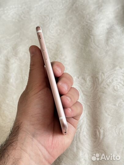 iPhone 7, 32 ГБ