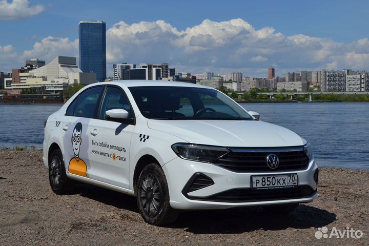 Водитель Яндекс такси