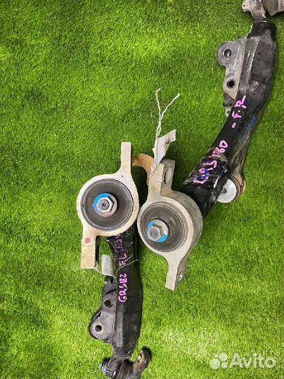 Передние нижние рычаги Lexus IS 250 GS 350 GS 430