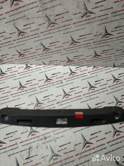 Накладка крышки багажника w212 Mercedes
