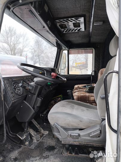 Бортовой грузовик МАЗ 437040-061, 2004