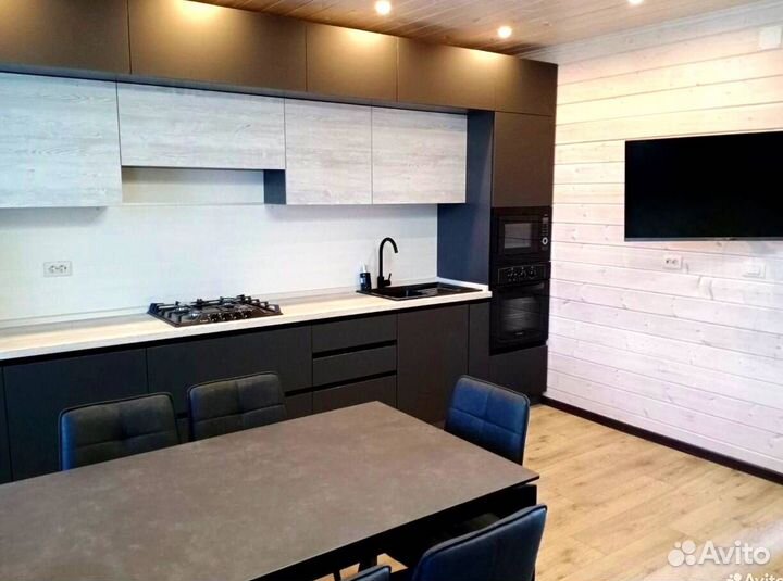 Кухонный гарнитур любой сложности