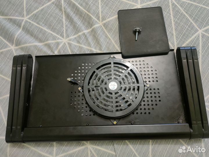 Подставка для ноутбука с охлаждением