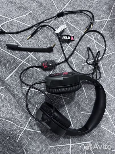 Игровые наушники