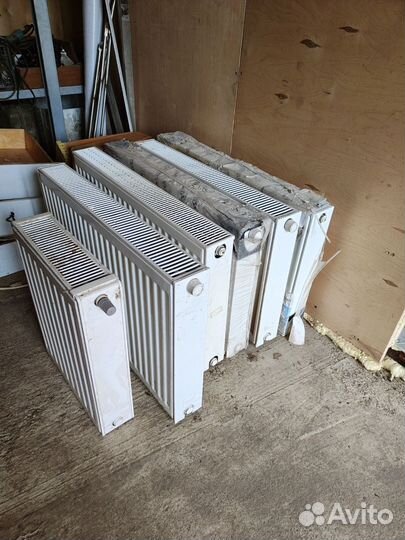 Радиатор отопления стальной панельный бу