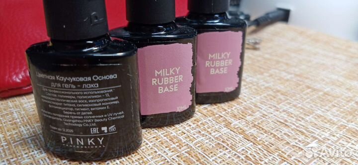 Молочная база для маникюра