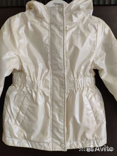 Курточка для девочки 98