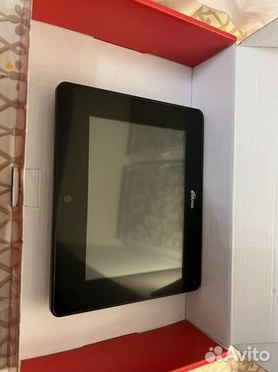 Цифровая рамка Ritmix RDF-715