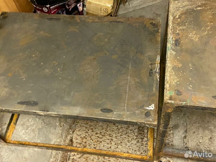 Стальной верстак(стол)