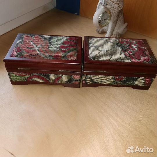 Шкатулки 2шт