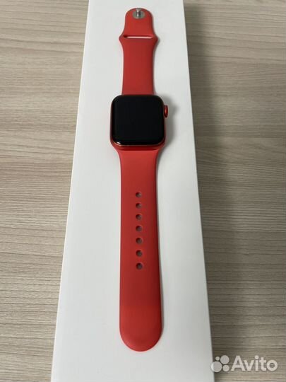 Apple watch series 6 40mm Red
