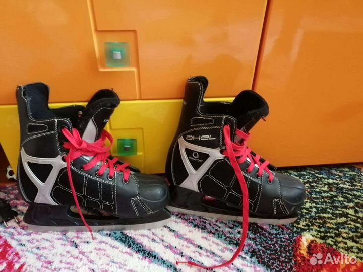 Продам коньки