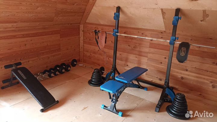 Скамья для жима со стойками и штангой