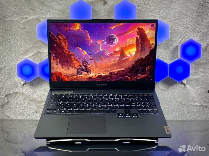 Игровой ноутбук Lenovo Legion / RTX 4060 / i5