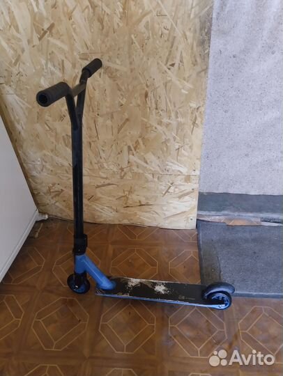 Трюковой самокат