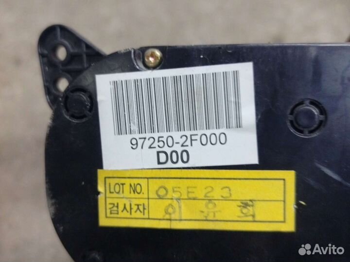 Блок управления климатом Kia Cerato 1