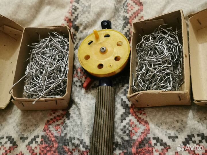 Поплавки, крючки