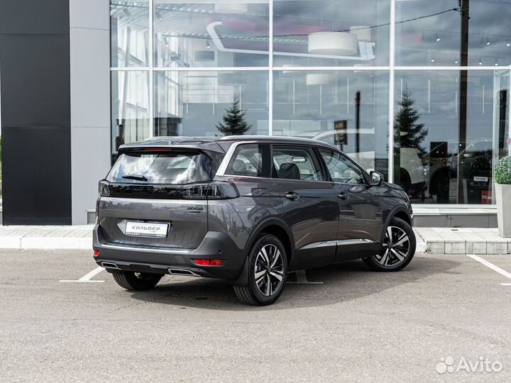 Peugeot 5008 1.8 AT, 2023