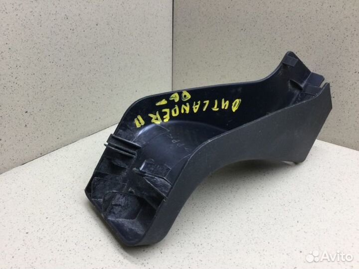 Накладка (кузов внутри) Mitsubishi Outlander Xl