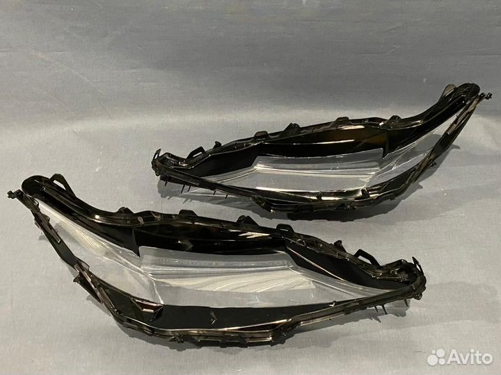 Стекло фары камри 70 camry 70 LED 2017-2021