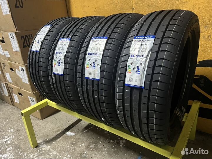 Triangle EffeXSport TH202 215/55 R17