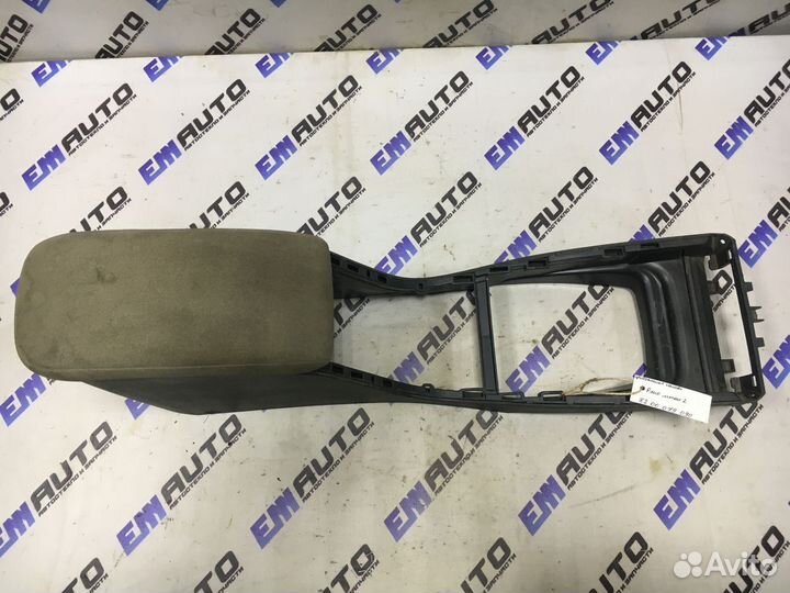 Центральная консоль Рено Меган 2