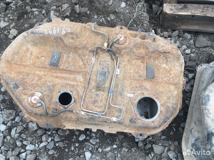 Бензобак Mitsubishi Lancer 9 10 Carisma Cedia