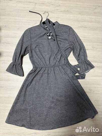 Платье 44