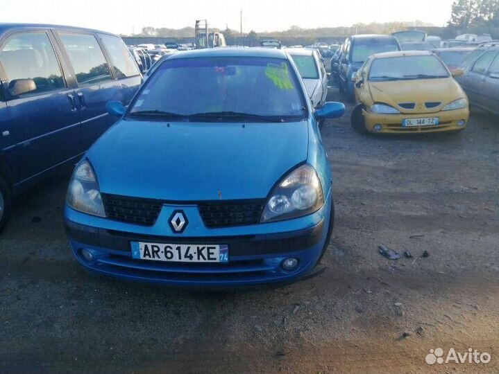 Патрубок интеркулера Renault Clio 2 рест. 2003